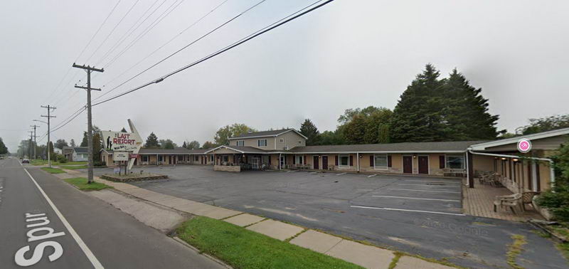 Grand Motel - 2019 Street View (newer photo)